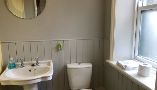 Basic Room, 1 Bedroom, Private Bathroom (4 guests)