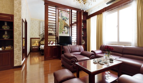 Victory Suite, City View