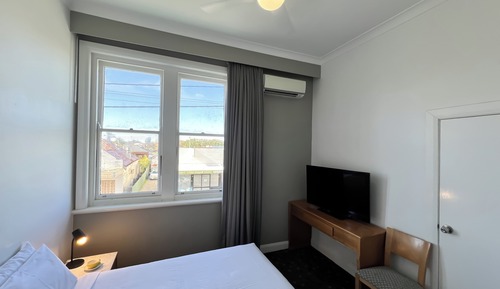 King Room, Ensuite