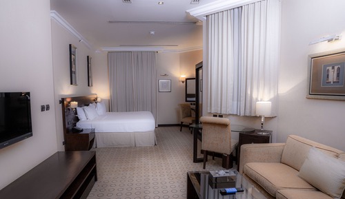 Suite, 1 King Bed