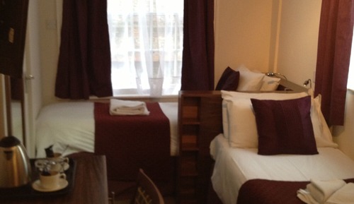 Junior Twin Room, 2 Twin Beds