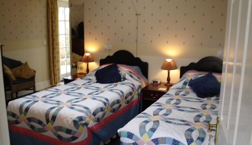 Double Room, Ensuite (Super with Patio)