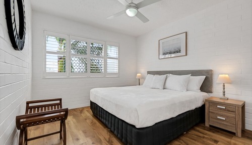 1 Bedroom Apartment with Ocean View