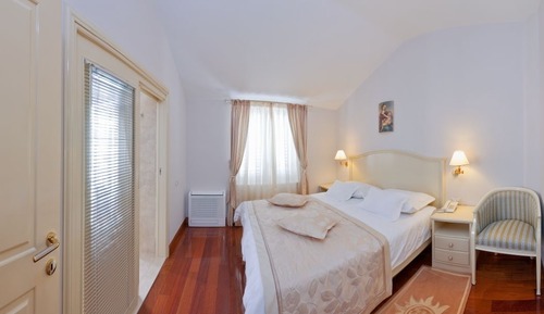 Deluxe Apartment, Sea View (2 Balconies)