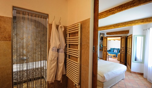 Suite, Garden View