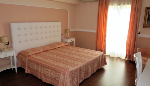 Junior Suite, Bathtub, Tower
