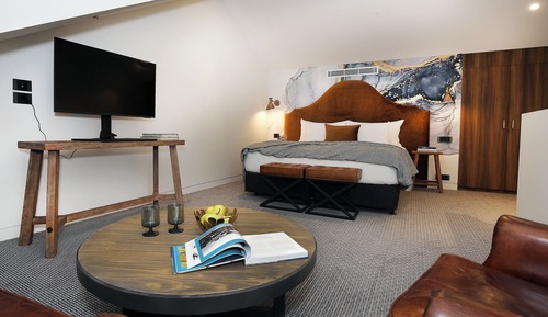 Executive Room