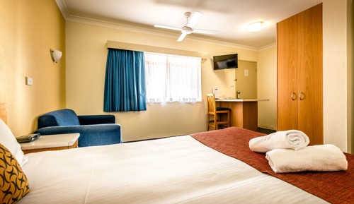 Deluxe Room, 1 King Bed