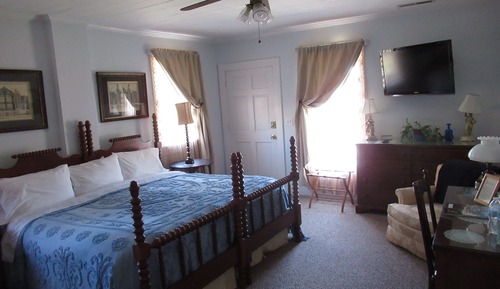 Deluxe Room, 1 King Bed