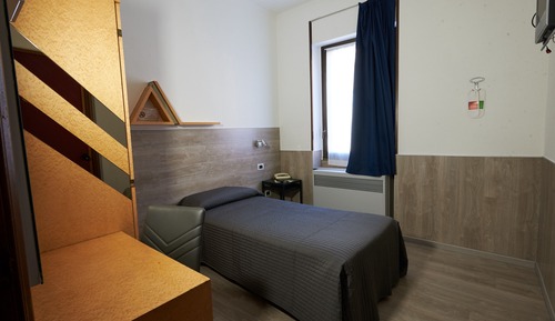Economy Single Room