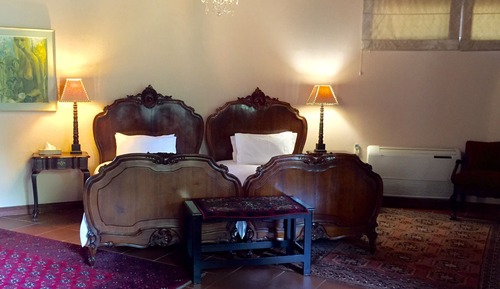 Suite (Mary Oates')