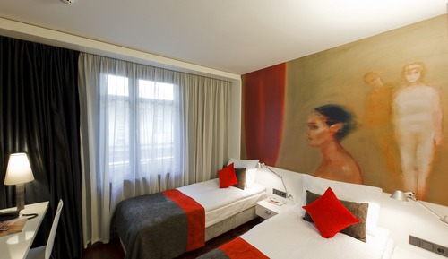 Classic Twin Room