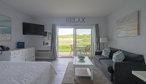 Dune View Studio Queen