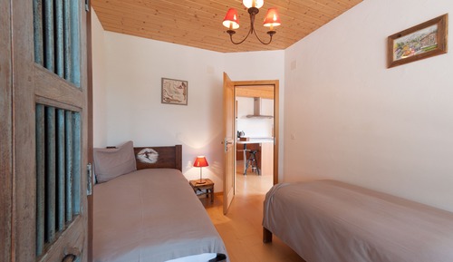 Chalet (Residence)