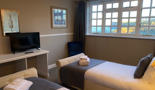 Standard Twin Room