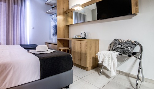 Superior Room, Partial Ocean View