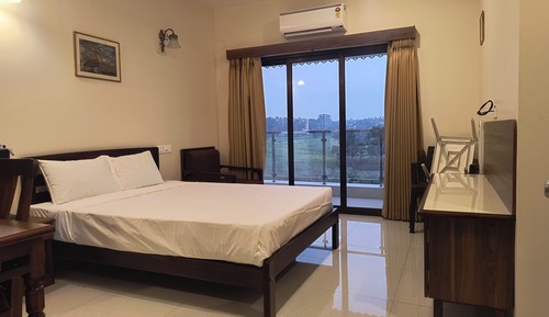 Family Apartment, 1 Bedroom, Balcony, Lake View