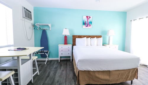 Resort View Queen Room w/ Kitchen & Private Porch
