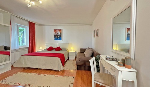 Classic Apartment, Terrace, Sea View