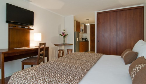 Standard Room, 1 Queen Bed
