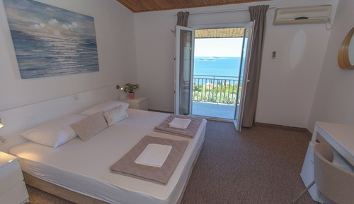 Standard Double Room, Private Bathroom