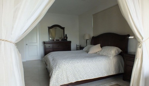 Apartment 18