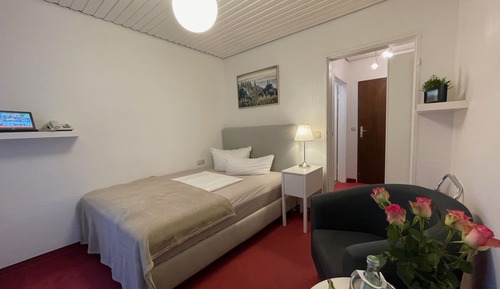 Comfort Single Room (plus)