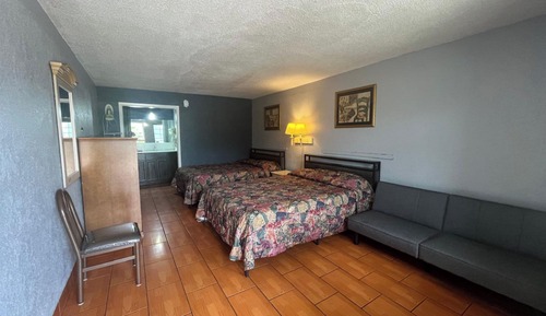 Room, 2 Queen Beds, Accessible, Non Smoking