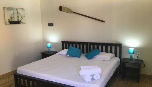 Deluxe Studio
