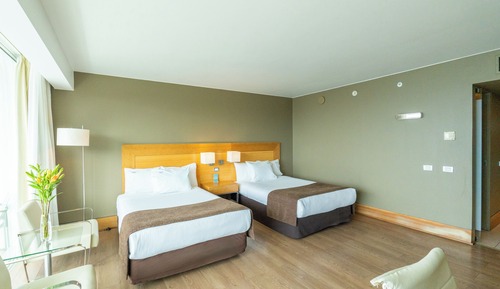 Suite, 2 Double Beds, Sea View