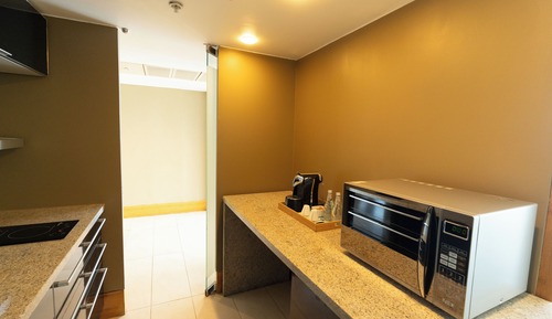 Premium Suite, 1 King Bed, Sea View (Single)
