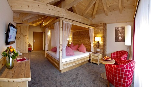 Deluxe Suite, Balcony, Mountain View (Herzig_DAHUAM)