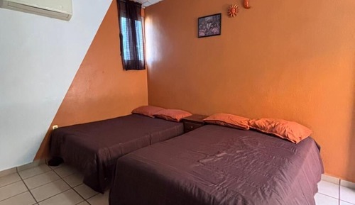 Deluxe Room, Kitchenette