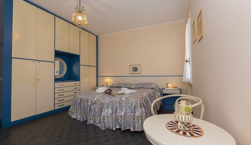 Family Apartment, 1 Bedroom, Mountainside (Nicoletta's Lake View Stresa)
