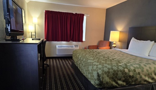 Standard Room, 1 Queen Bed, Non Smoking