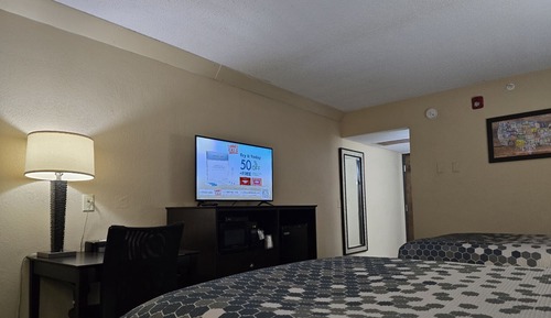 Room, 2 Double Beds, Non Smoking (Efficiency)