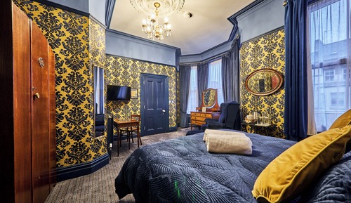 Double Room (Jools Holland)