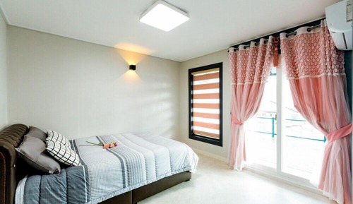 Room (Special 1)