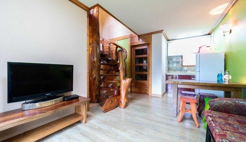 Room (Provance 2)
