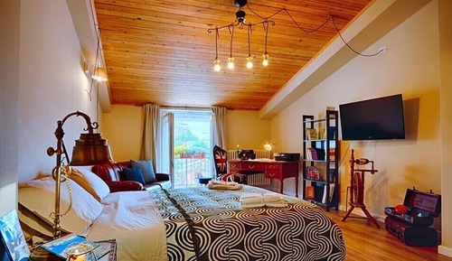 Double Room, Balcony