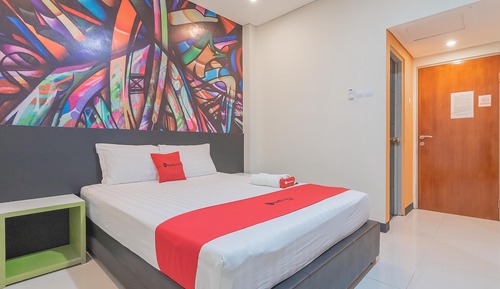 Double Room (Reddoorz)