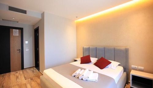 Double Room, Balcony