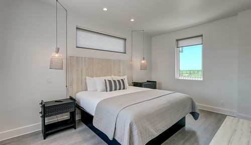 Deluxe Room, Multiple Beds, Pool View