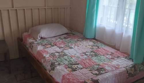 Room, 1 Twin Bed, Shared Bathroom