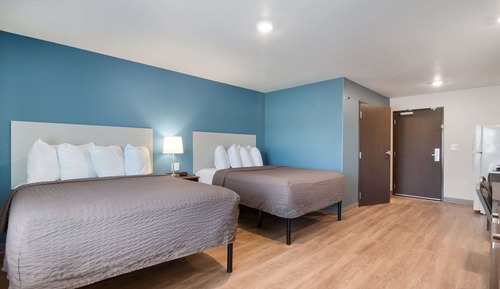Standard Room, 2 Queen Beds, Non Smoking