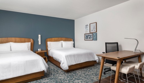 Studio, Multiple Beds