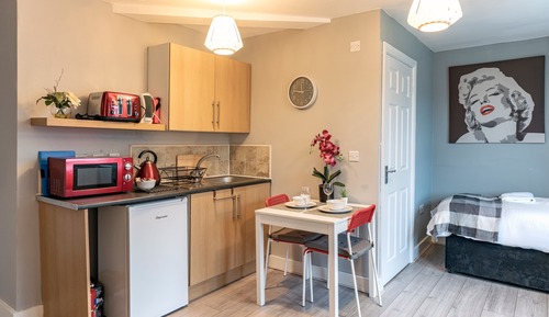 Studio Apartment 5