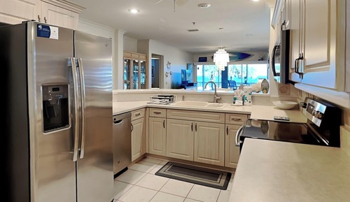 Condo (3 Bedrooms)