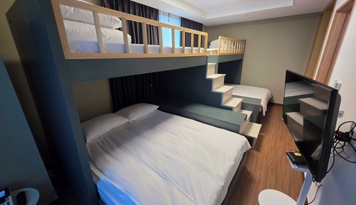Family Suite Bunker Bed Room