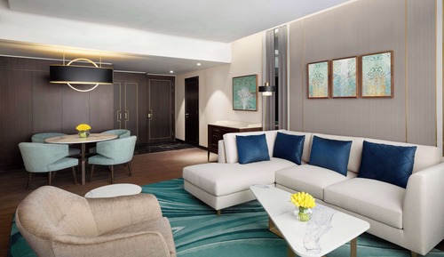 Grand, Executive Suite